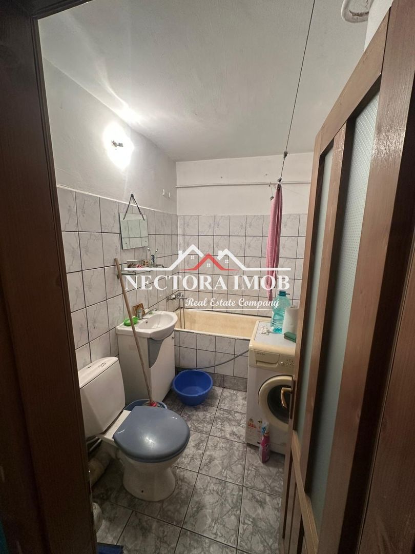 NECTORA IMOB-Apartament 3 camere, 2 bai, Decomandat, Str. Romana, 78mp - Poză 6