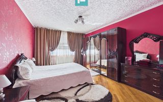 Casa cu potential multiplu in Curtici - Poză 51