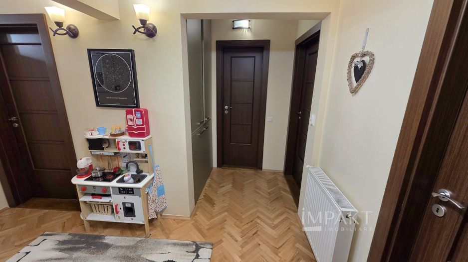 Apartament 3 camere decomandat - - Poză 14
