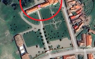 Casă 3 camere, priveliște Castelul Ugron – pretabil si pentru investie - Poză 12