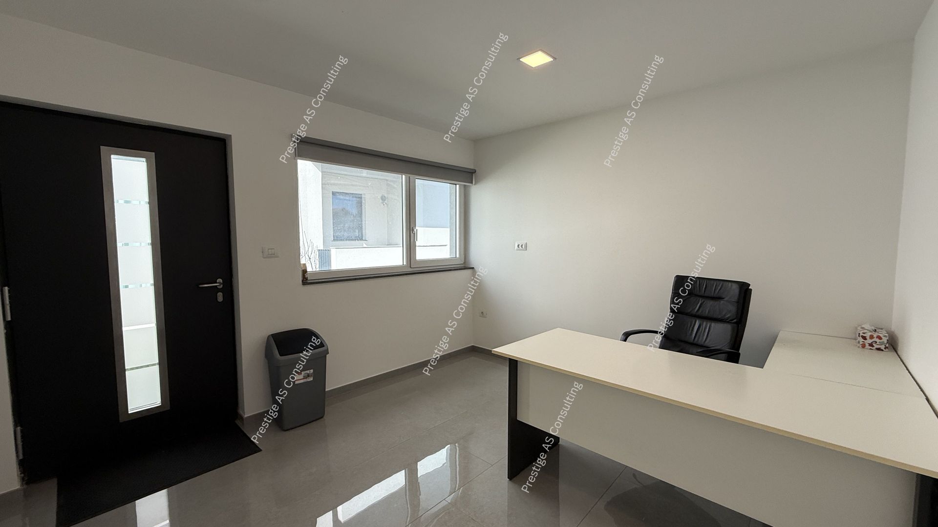 Spatiu Birou Office, Salon, Depozitare | Dumbravita-Parcul Terra - Poză 1