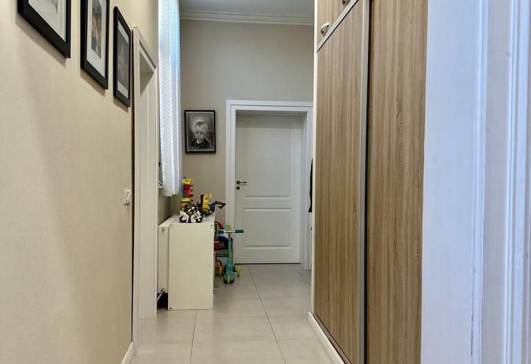 Apartament cu curte, de vanzare, zona Iosefin-Iuliu Maniu. - Poză 9