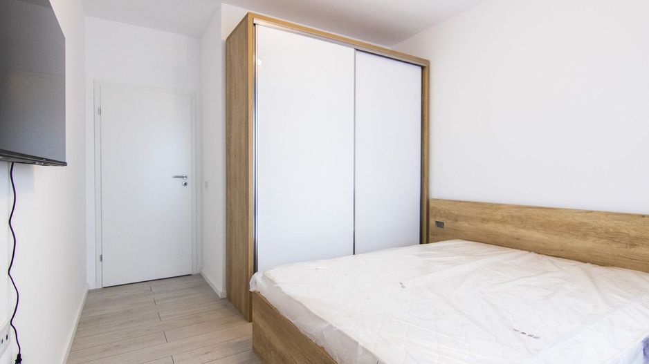 PRIMA INCHIRIERE, 2 camere, 57 m,mobilat +utilat, disponibil, METROU V.IALOMITEI - Poză 7