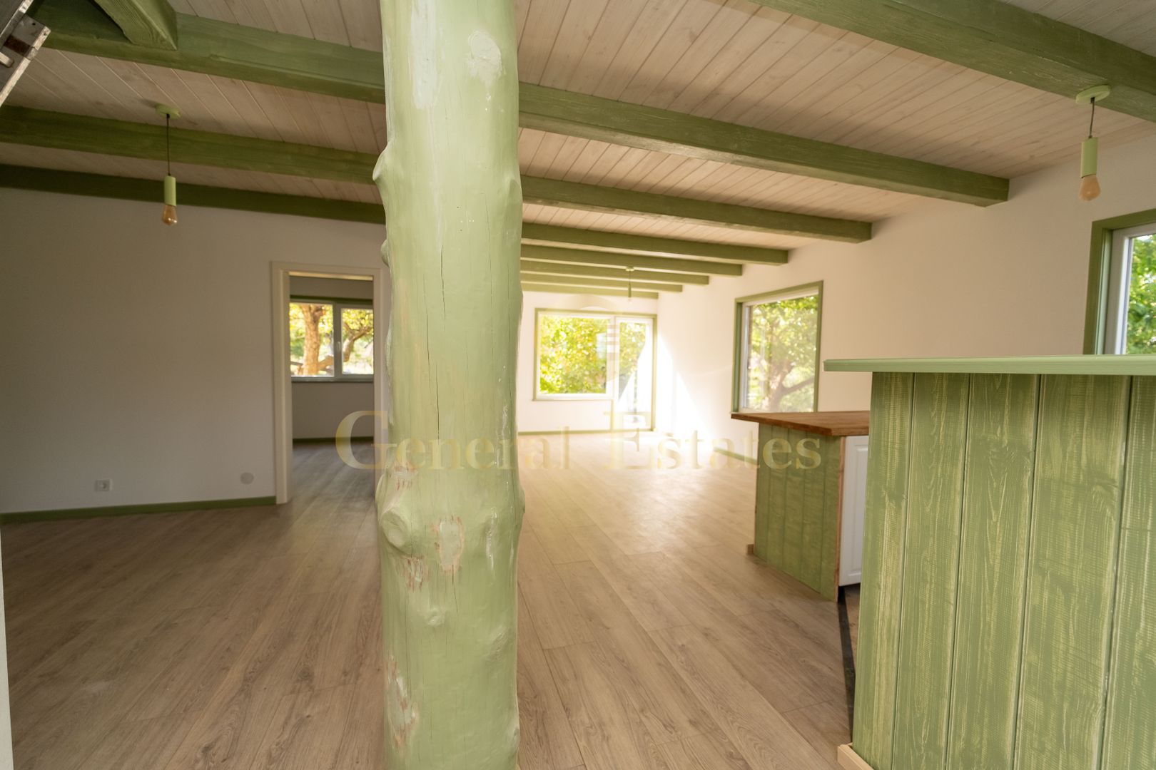 Casa de vacanță din Tohănița – locul unde muntele întâlnește liniștea - Poză 17