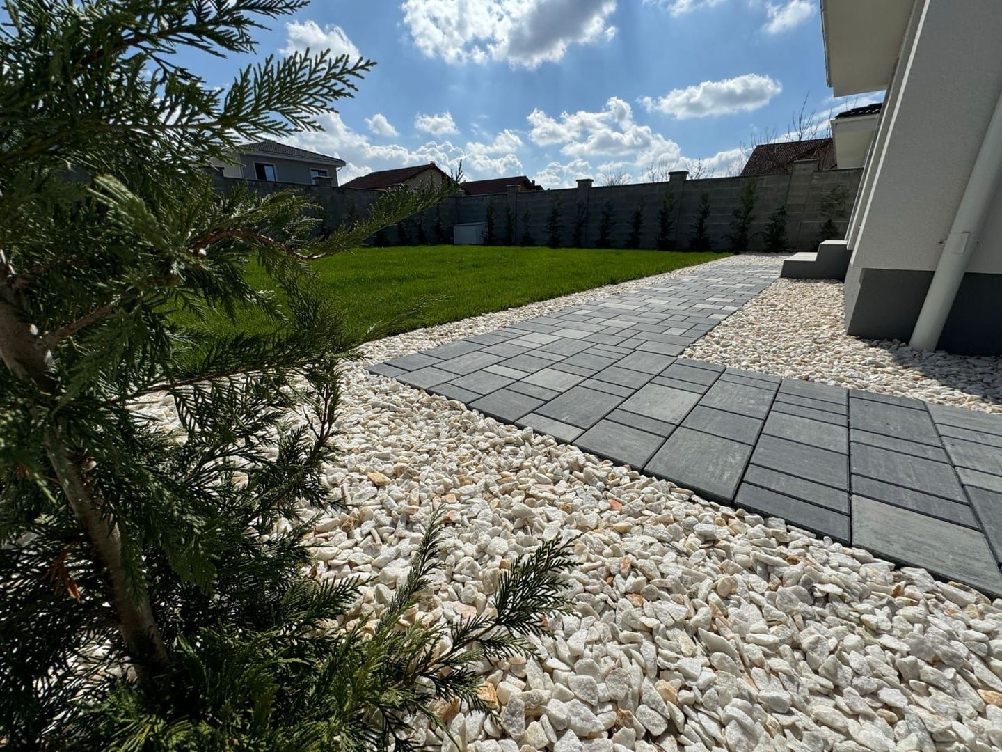 Duplex cu garaj zona Dumbravita - Pădure - Poză 16