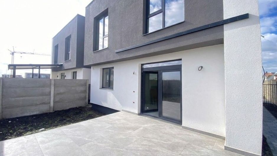 COMISION 0, CASĂ MODERNĂ IN SACALAZ, 5 Camere, 107mp Utili, 300mp Teren - Poză 2