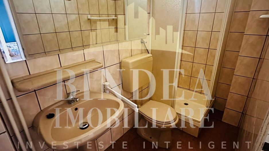 Apartament la casa zona Lipovei - Poză 7