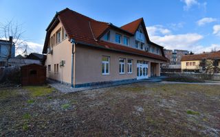 POLICLINICA PARTISA | 318 mp | Zona Centrala - Poză 1