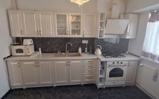 Apartament 2 camere decomandat de închiriat zona Rovine - Poză 3