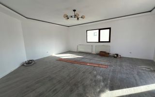 Vila 11 Camere | 7 locuri de Parcare | Liziera Padurii-Dumbravita - Poză 3