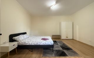 Apartament cu 3 camere si curte in Vila langa Parcul Central - Poză 6