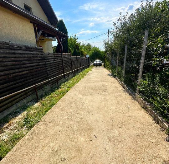 Inchiriere Casa pe parter 3 camere la 1,5 km de Lidl Trivale - Poză 4