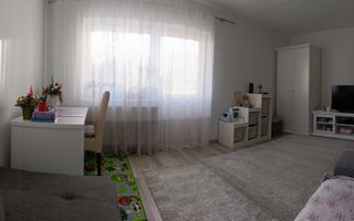 De inchiriat apartament 2 camere, etaj intermediar, Cetate - Poză 2