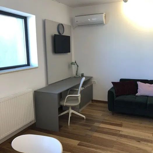 Garsoniera superba de inchiriat - BlOC NOU, Centrala, Lujerului - Poză 3