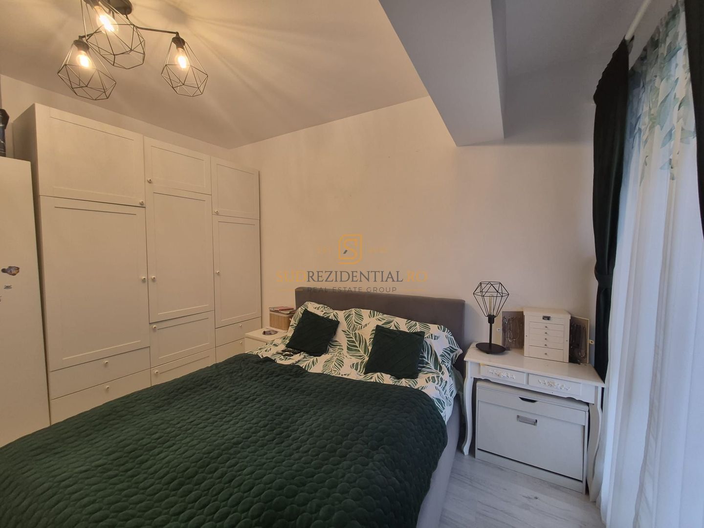 Apartament 2camere, mobilat și utilat, parcare inclusă -Metrou Berceni - Poză 7