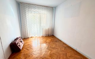 Apartament cu 3 camere, 2 bai, 73 mp in Manastur, zona Big ! - Poză 2