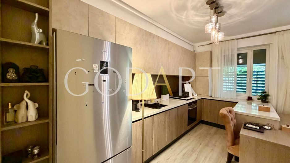 Apartament 3 camere | Curte | Mobilat Utilat LUX | Parcare - Poză 5