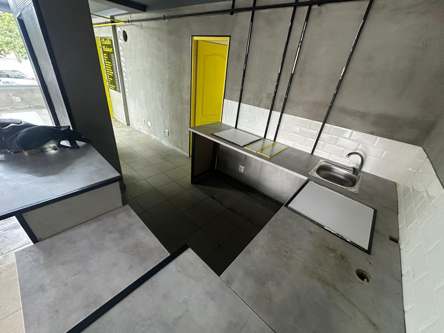 SPATIU COMERCIAL, 94 MP UTILI, BLOC NOU, CENTRALA TERMICA, PARTER - Poză 4