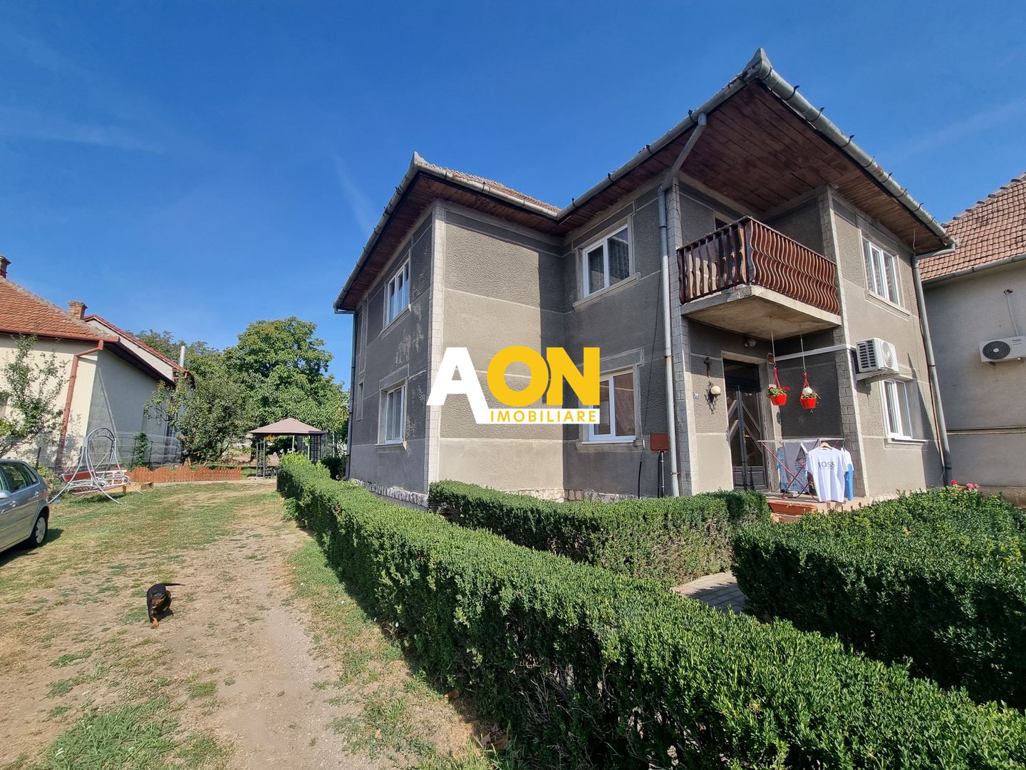 Casa de vanzare 5 camere, 805mp teren, Centru - Poză 1