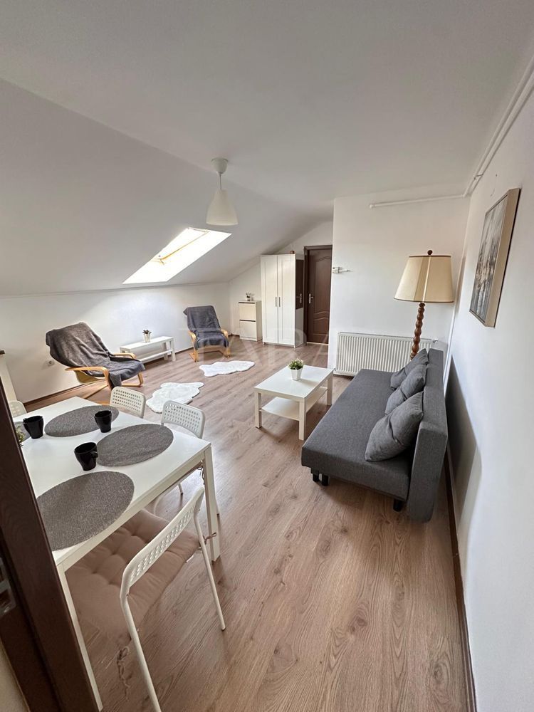 Apartament cu 2 camere, 56 mp, cu parcare inclusă, în Florești. - Poză 1