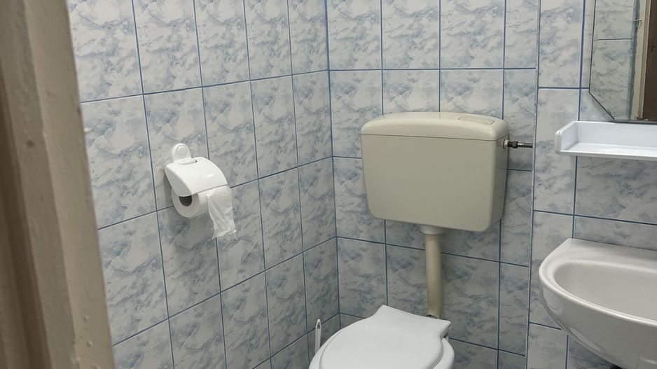 Apartament spațios cu 3 camere, 75 mp, decomandat, 2 băi, 2 balcoane – - Poză 7