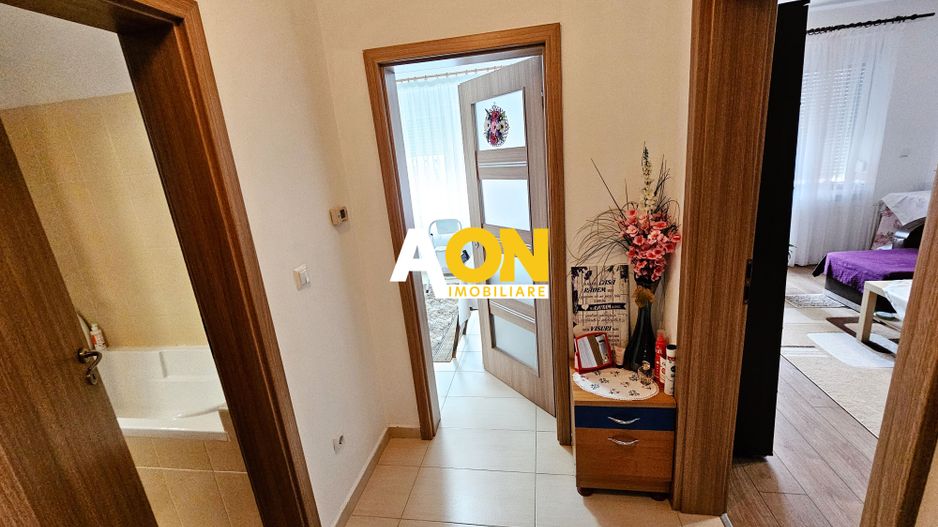 Garsoniera bloc nou, 35 mp utili + balcon 4,5 mp, zona Kaufland - Poză 2