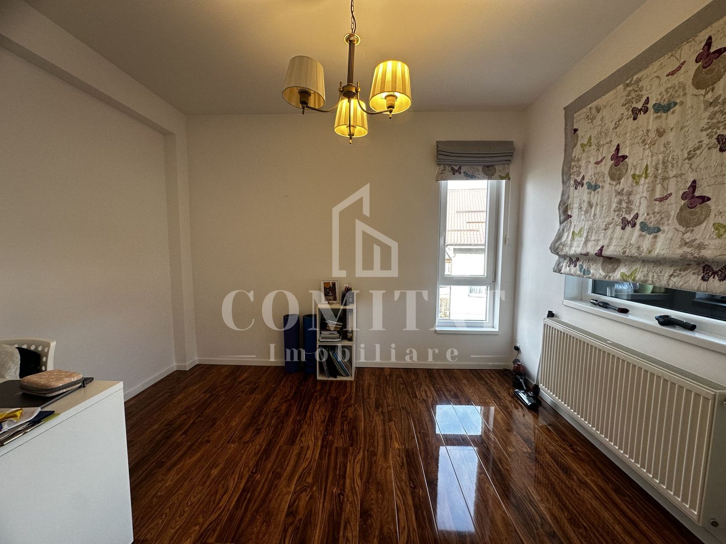 Apartament la etaj intermediar | Loc de parcare | Zona str Sub Cetate - Poză 15