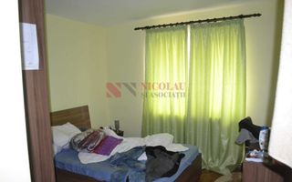 apartament 3 camere ultracentral Iasi - Poză 3