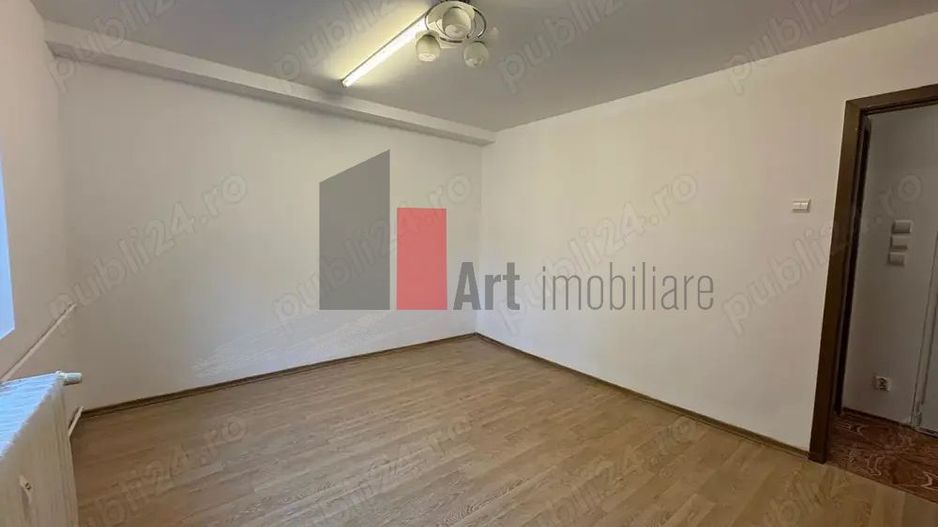 APARTAMENT  2 CAMERE  SEBASTIAN - Poză 2