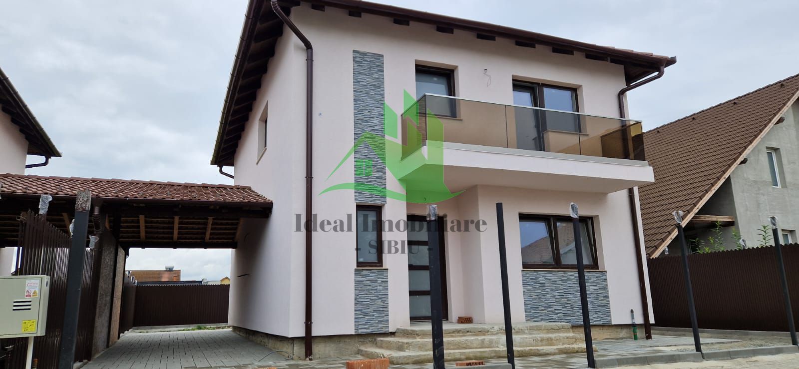 Casa Single cu 4 camere si carport, Zona Brana Selimbar - Poză 1