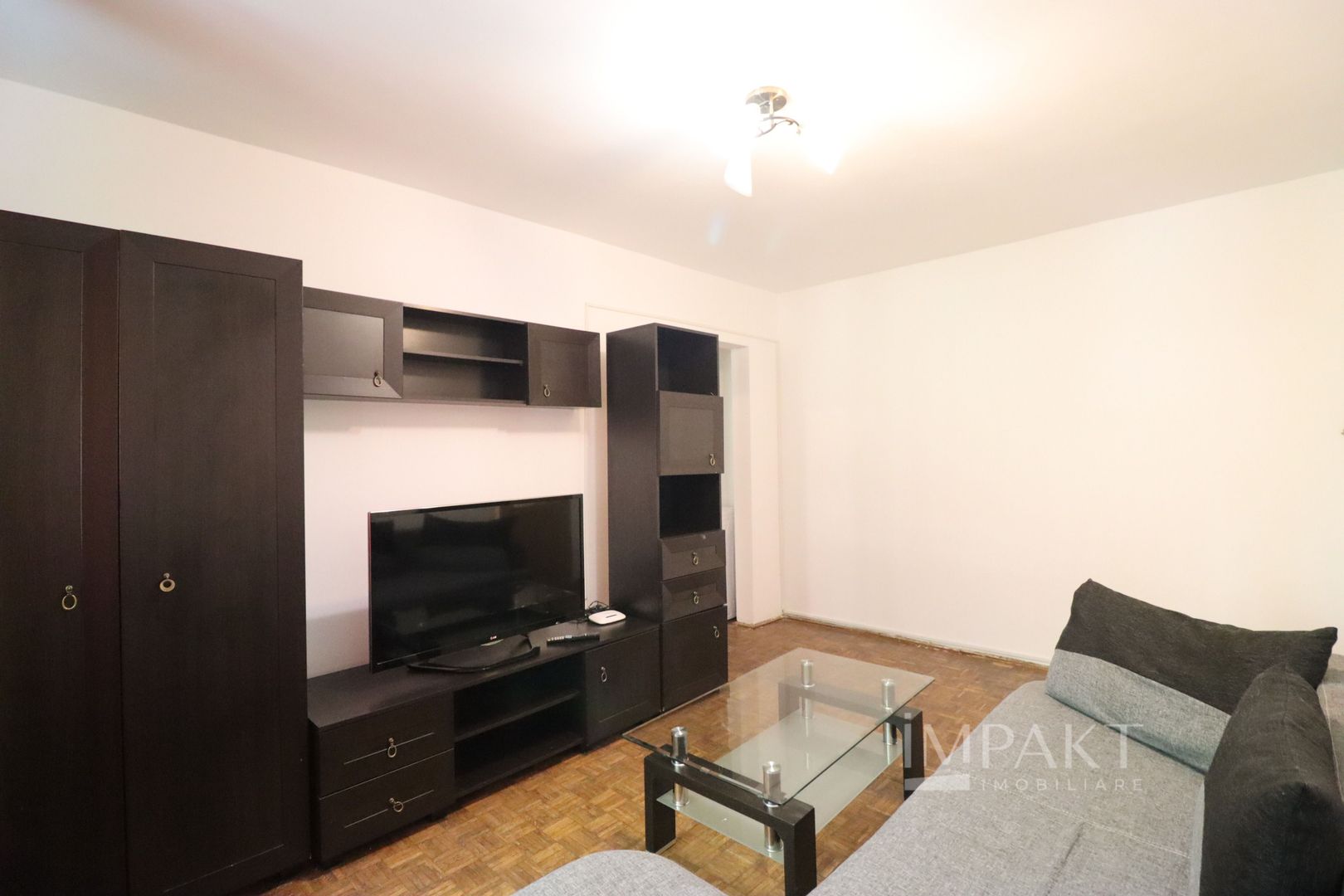 Apartament cu doua camere, 35 mp, cartier Manastur, zona Piata Flora! - Poză 3