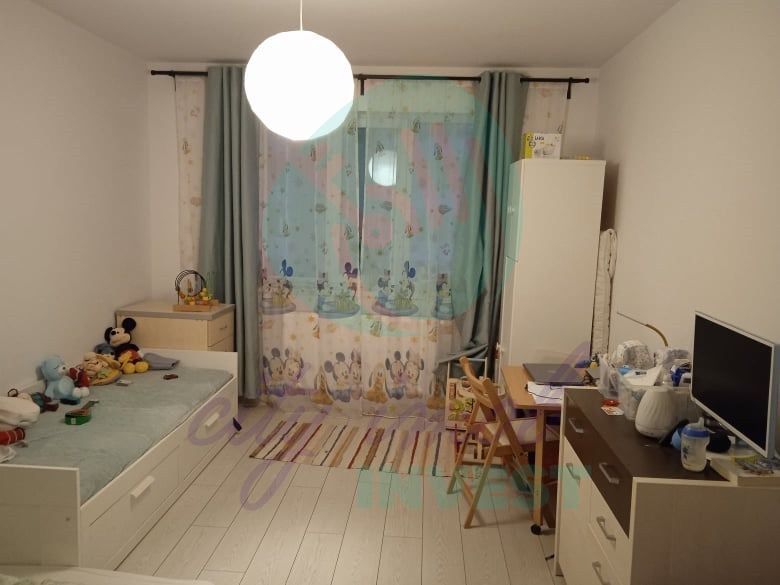 3 camere spatioase intr-un complex Apollo - Poză 7