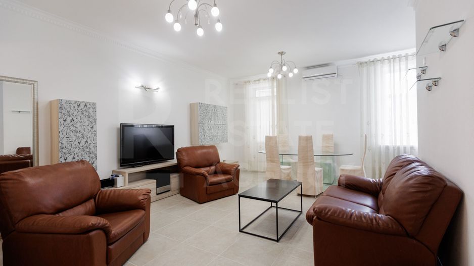 Chirie, apartament, 4 camere, str. Mihai Eminescu, Centru - Poză 13