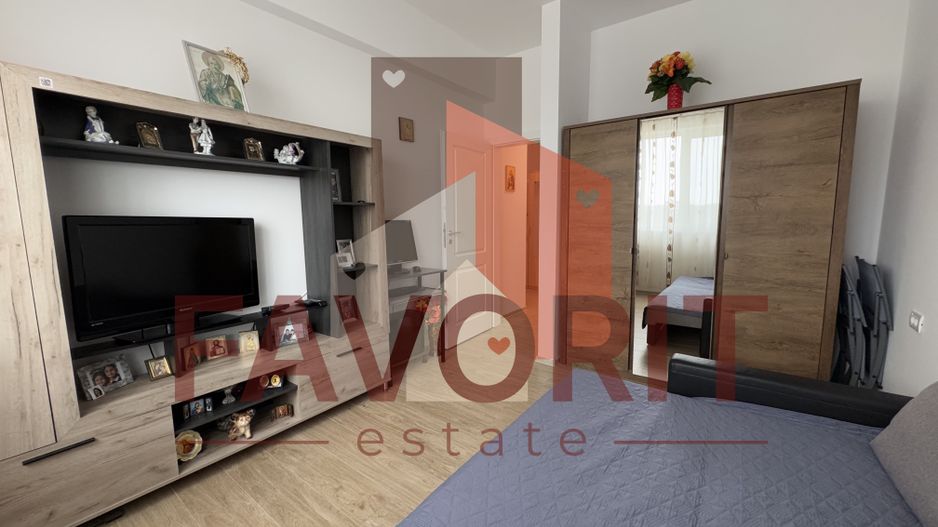 Apartament nou cu 2 camere mobilat si utilat la etaj intermediar - Poză 1