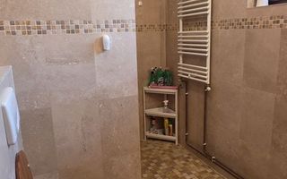 Vila 150mp utili, zona centrala si linistita, ideal birou sau locuinta - Poză 10