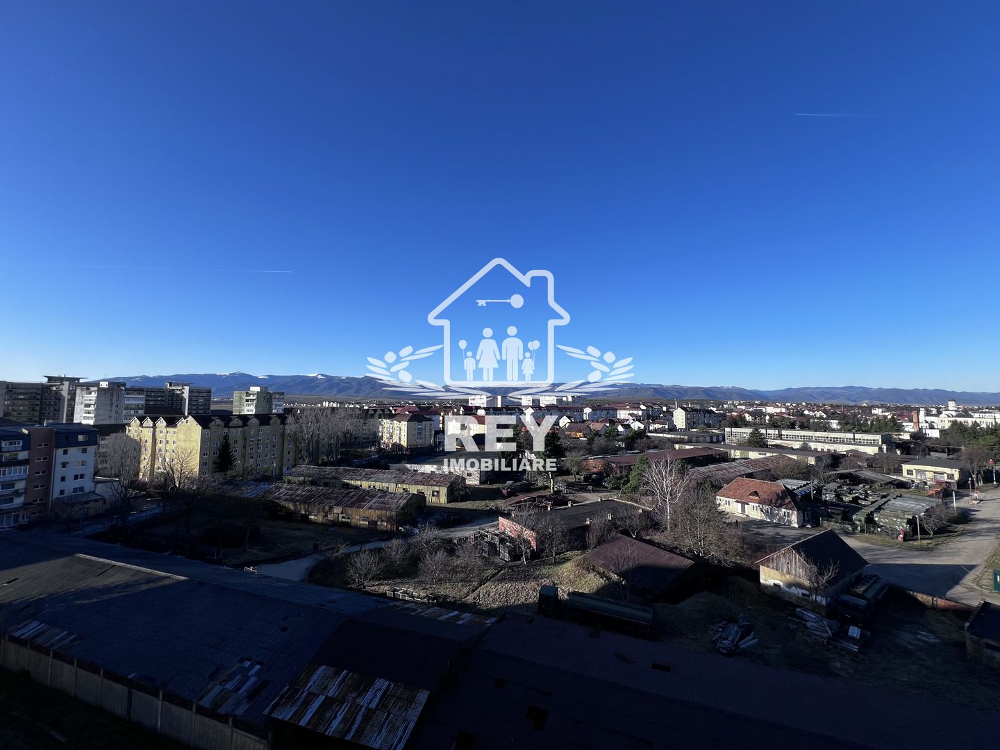 Apartament 2 camere,bloc cu lift, Str. Oștirii/Mihai Viteazul/N.Iorga - Poză 26