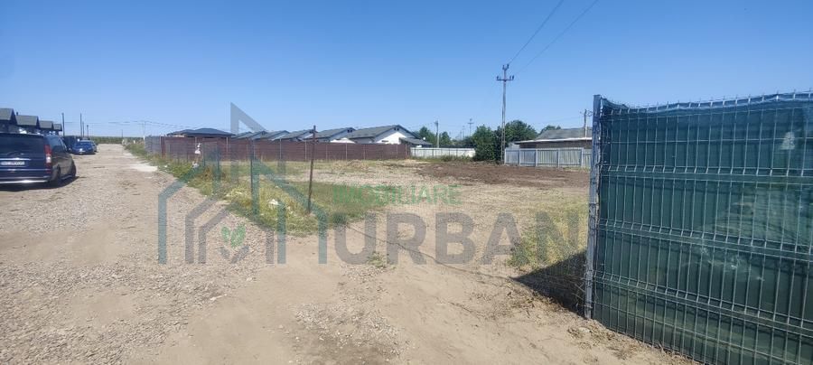 Teren 900 mp cu autorizație de construcție în Holboca, Strada Oborului - Poză 1