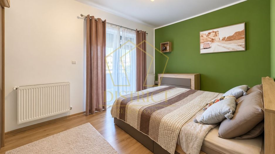 Apartament Superb cu 3 camere mobilat | terasa de 12 mp | Giroc | asfalt. - Poză 7