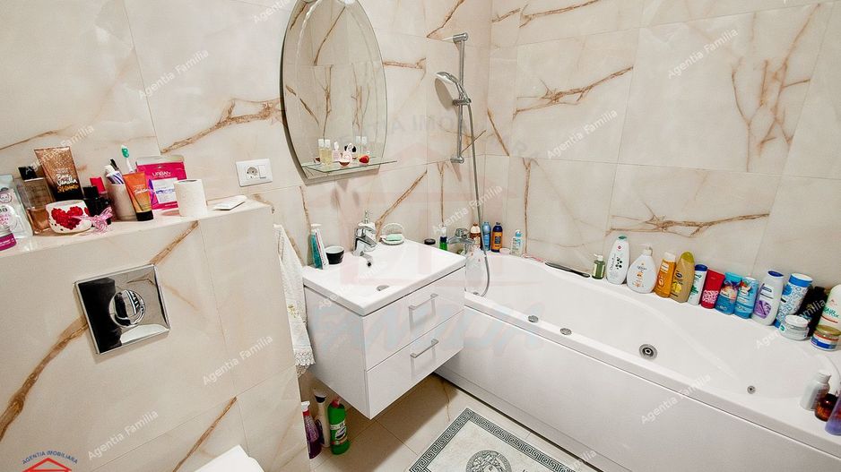 Vanzare vila modernă în Galati, cartierul Arcașilor, mobilata si utila - Poză 10