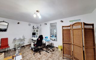 Spatiu pretabil cabinet medical - Poză 3