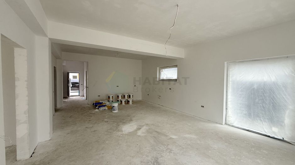 Casa 4 camere pe parter-Tunari | Teren 400 mp - Poză 7