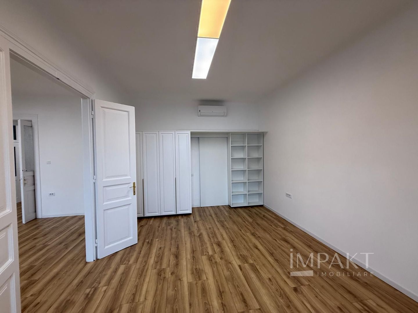 Office Elegant în Dorobanților | 4 Încăperi | Terasă - Poză 1