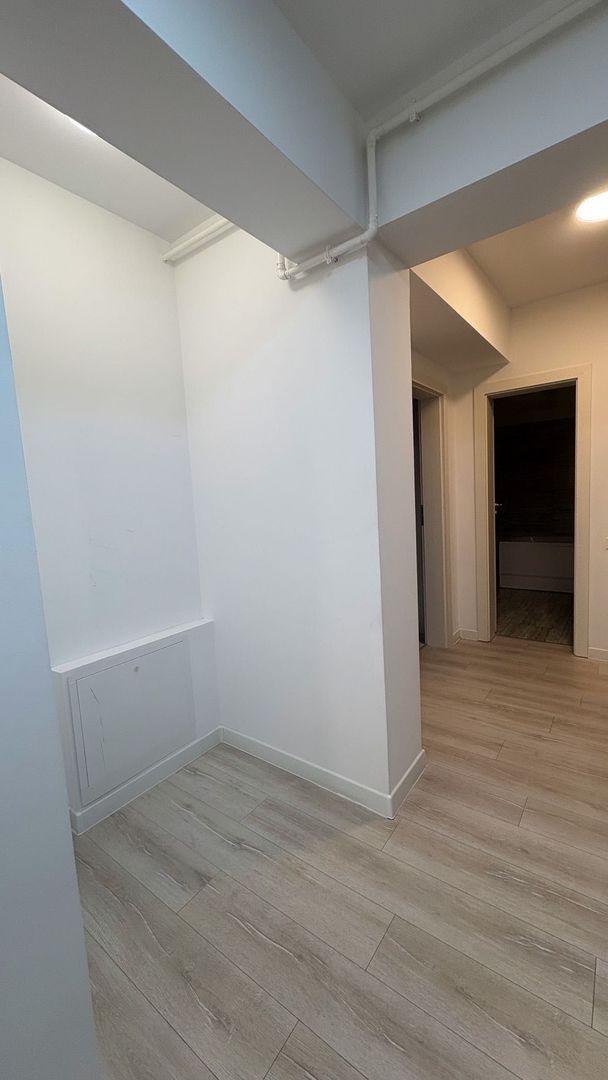 Apartament 2 camere, parcare subterană, centrală proprie, mobilat lux - Poză 8