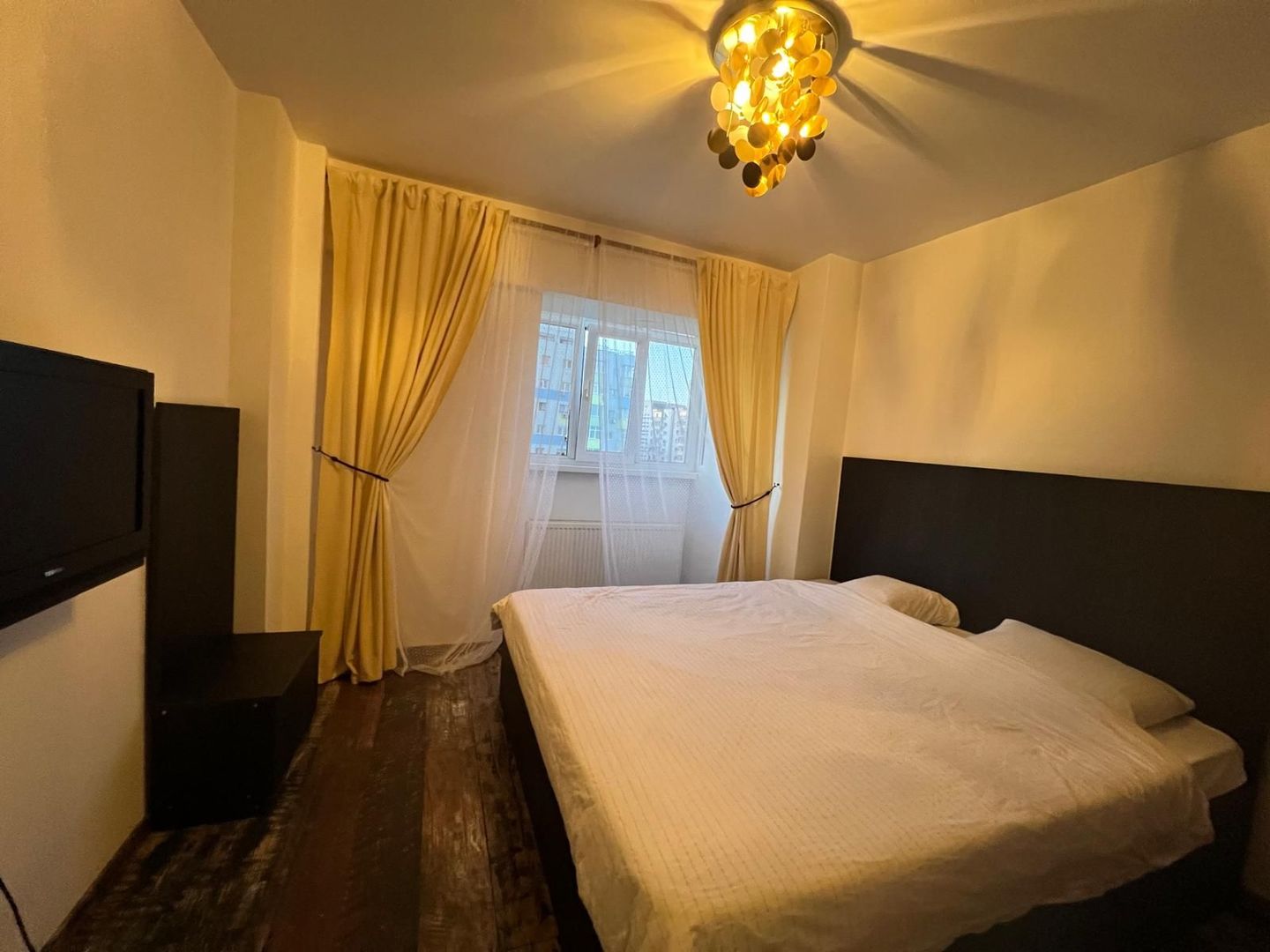 BRASADAS închiriază ap 3 cam etaj 5/8 Calea 13 Sept Marriott - Poză 9