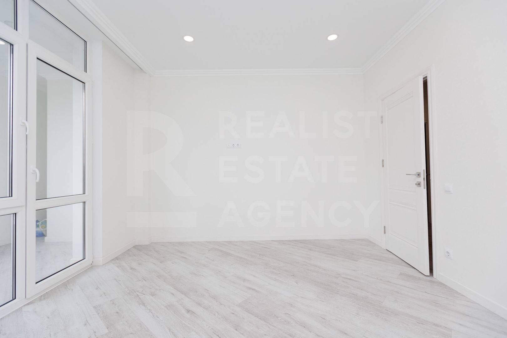 Vânzare, apartament 3 camere, str. Lev Tolstoi, Centru - Poză 5