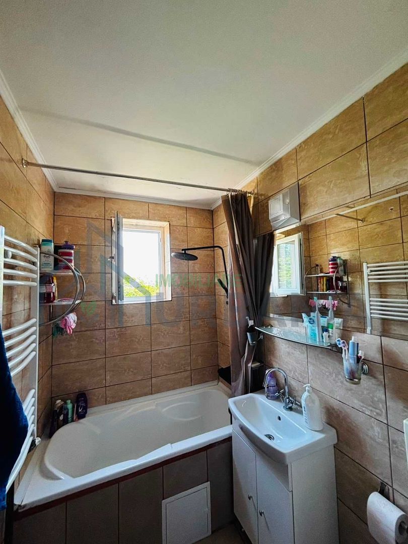 Inchiriez Apartament 3 Camere Copou Gaudeamus - Poză 6
