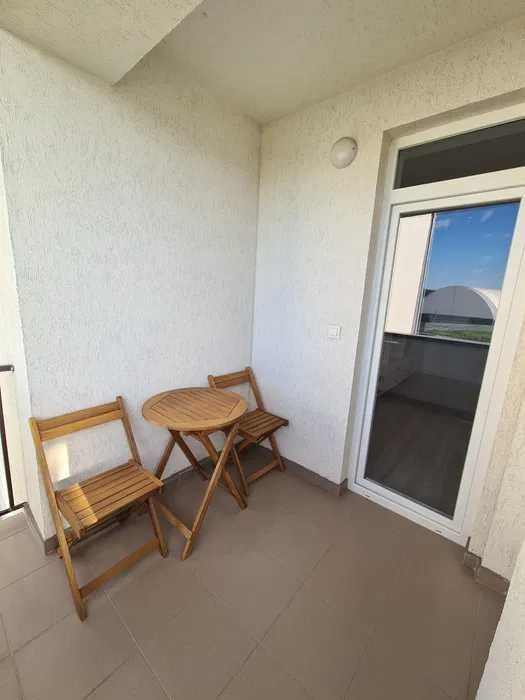Apartament Etaj 1, 2 camere  plus dressing   zona Compa  Vasile Aaron - Poză 7