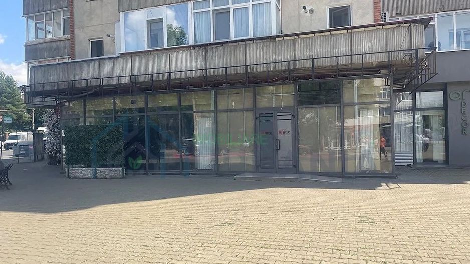 Spațiu comercial de închiriat, Podu de Fier, Iași - 112 mp - Poză 1