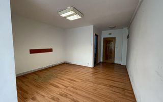 Birou, etaj 1, vis-a vis de Palatul de Justiție! - Poză 2