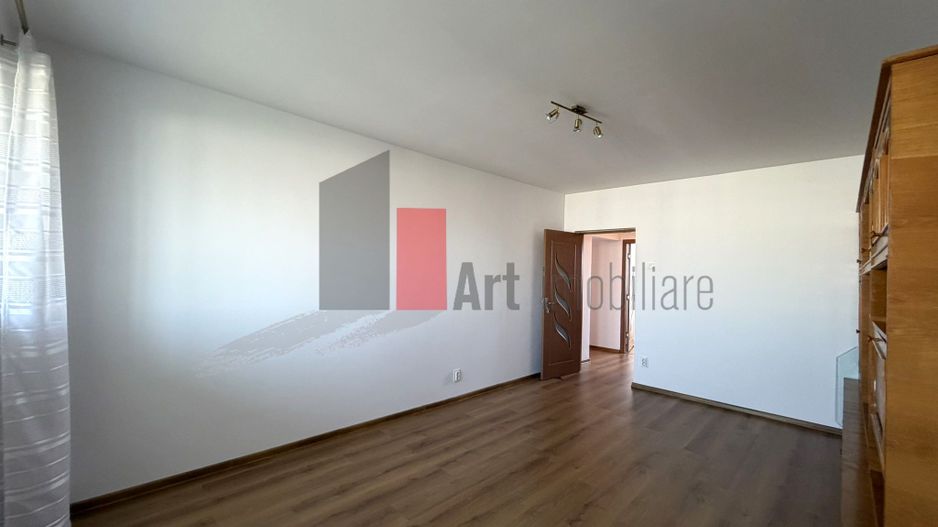 Apartament renovat, decomandat, luminos | Zona Dristor metrou - Poză 2